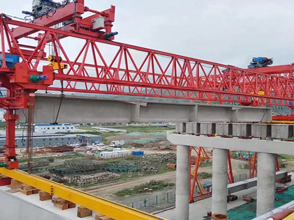 公路架橋機(jī)廠(chǎng)家和大家分享的知識(shí)