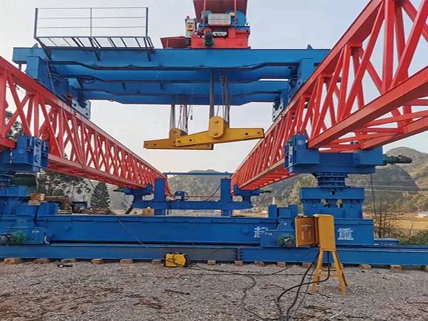 公路架橋機的技術(shù)參數(shù)應該滿足以下要求