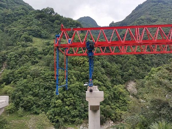 崇左架橋機(jī)安裝